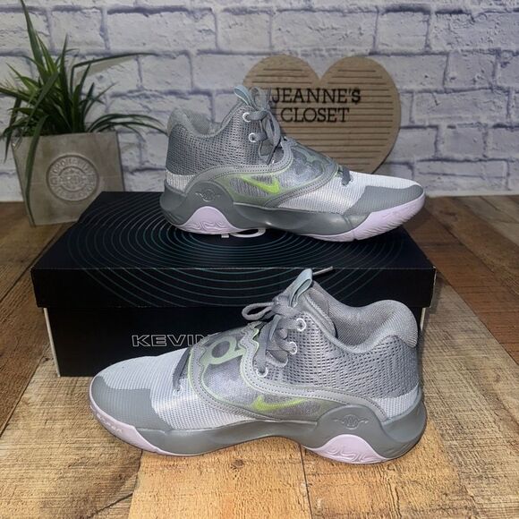 2022 KD Trey 5 X 'Particle Grey Lilac' mens 10 women’s 11.5 - Picture 3 of 12